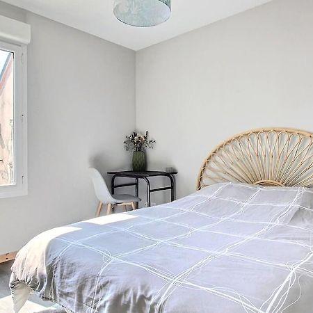 Appartement T2 Independant Au Coeur De La Ville Bourges Esterno foto