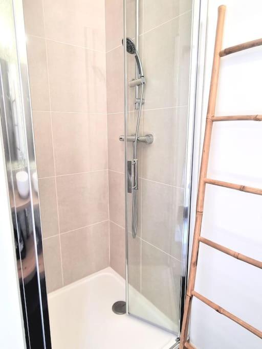 Appartement T2 Independant Au Coeur De La Ville Bourges Esterno foto